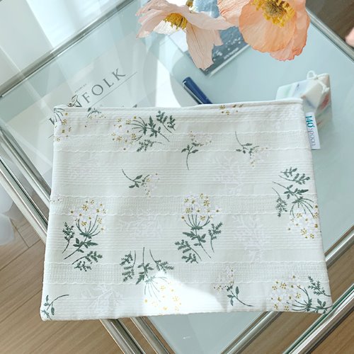[Pouch] Lovely Flower white /30%SALE/