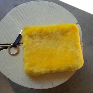 [Pouch] Fur Pouch Yellow /30%SALE/
